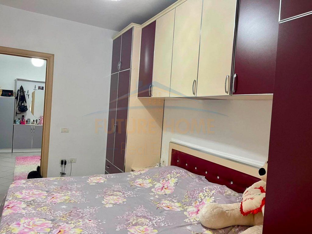 Shitet, Apartament 1+1, Unaza e Re
