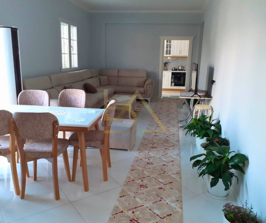 Kati i Vilës për Qira – Mjull-Bathore, Tiranë