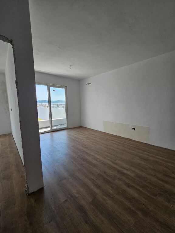 📌VENDESI APPARTAMENTO 1+1 – UNIVERS CITY