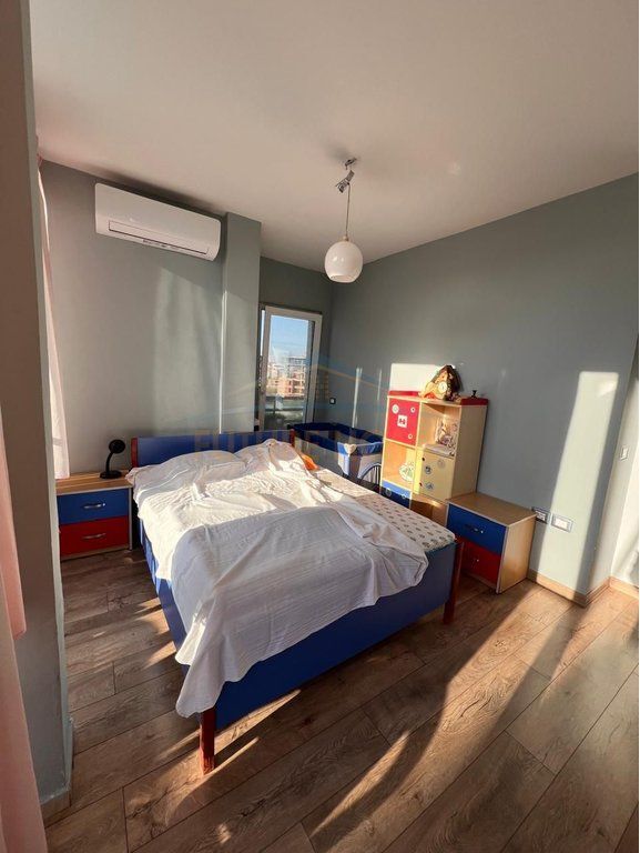 For rent, penthouse 2+1+2, Mali i Robit, Kavajë