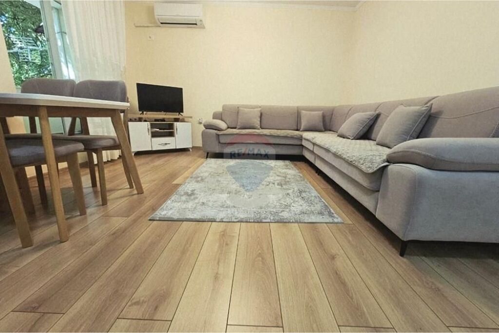 Appartamento - In Vendita - Via Elbasan, Tirana