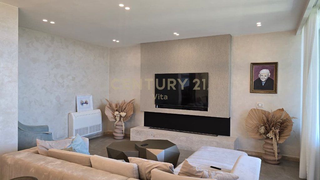 SHESIM APARTAMENT 2+1 NE KINOSTUDIO!