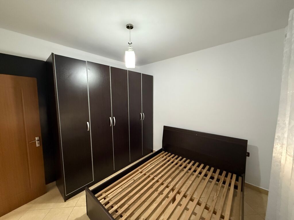 Apartament 2+1 per shitje prane Casa Italias