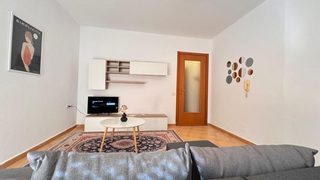 Apartament 1+1 me qira tek Air Albania!
