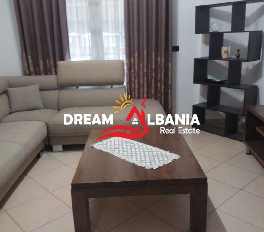 Jepet apartament 2+1+2 me qera ne zonen e Misto Mame prane Pallateve Cabej (ID 42215604)