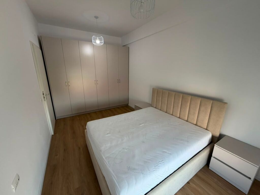 🏡 Appartamento 1+1 in affitto  📍 Posizione: Ali Demi, Complesso Kaimi💰 Prezzo: 40.000 Lek/mese