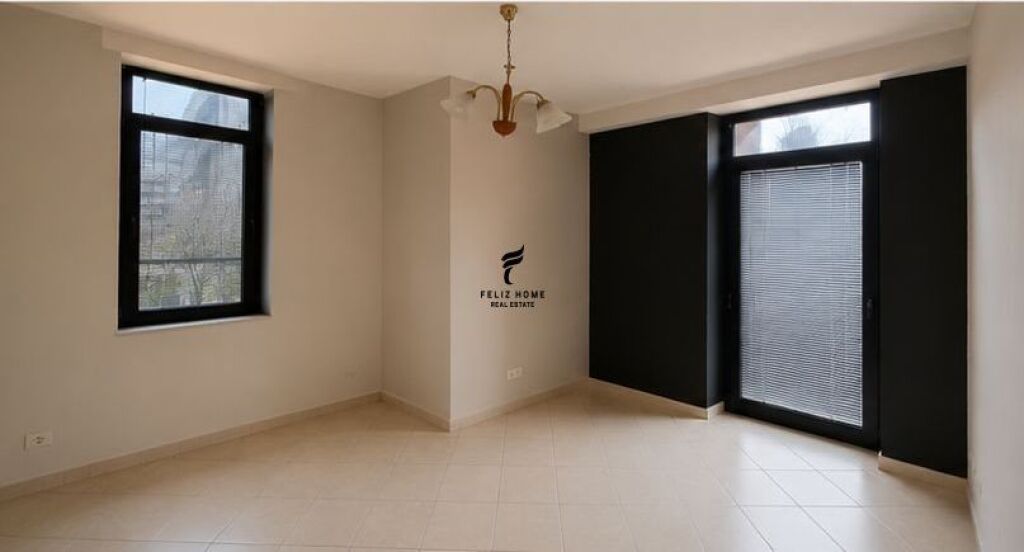 ZYRE ME QERA 107 M2 KOMUNA E PARISIT 57.000 LEKE FH-81557