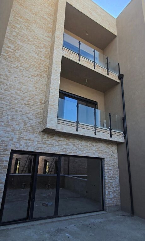 Shitje | Vilë 3 + 1 | Farkë | 390000 €