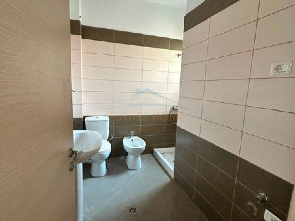 In vendita, Appartamento 2+1+Veranda, Green Tower Residence, Vlore