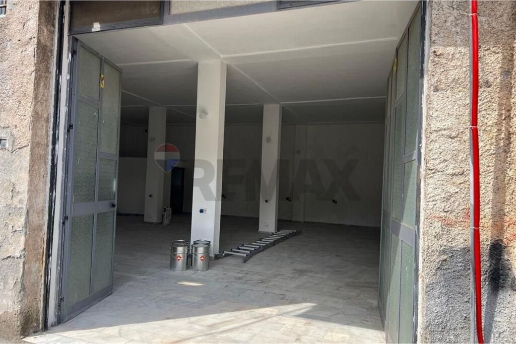 QERA, MAGAZINË, RRUGA E DIBRËS   ID:530581011-19