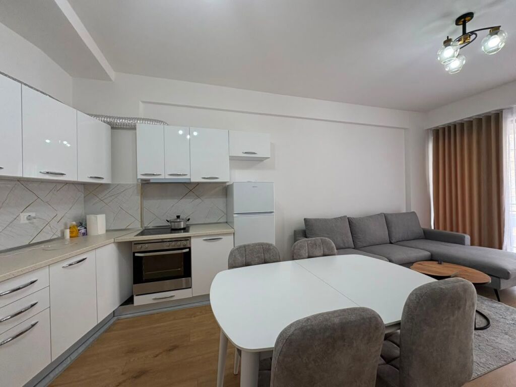 🏡 Apartament 2+1 me qira – Urban Gate, Astir
