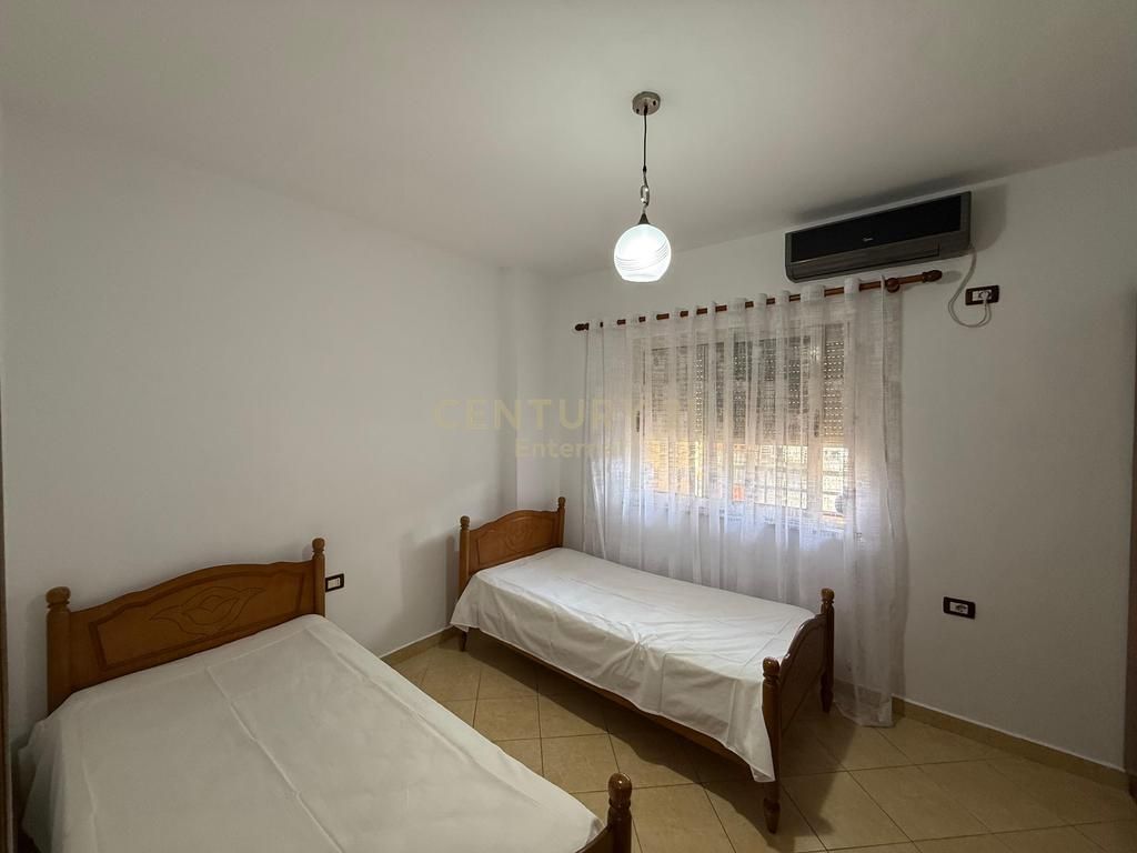 Apartament 2+1+2 per shitje prane Casa Italias 130,000 €