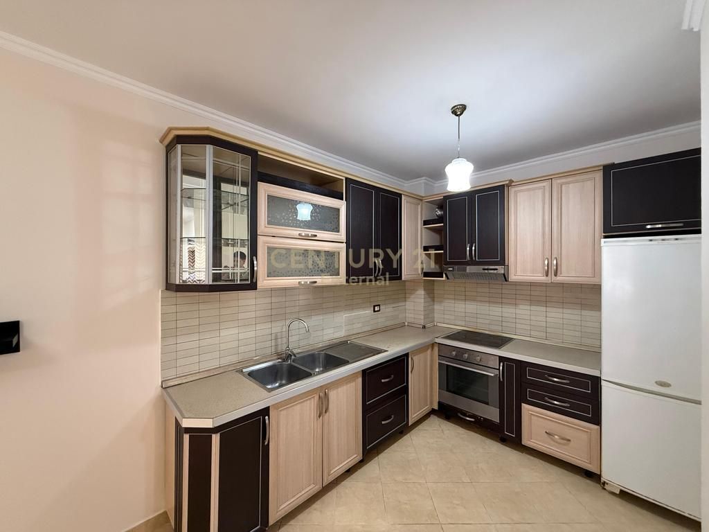 Apartament 2+1+2 per shitje prane Casa Italias 130,000 €