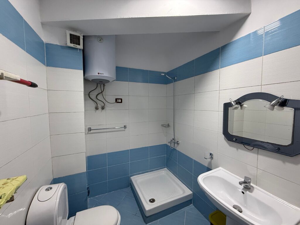 Apartament 2+1 per shitje prane Casa Italias