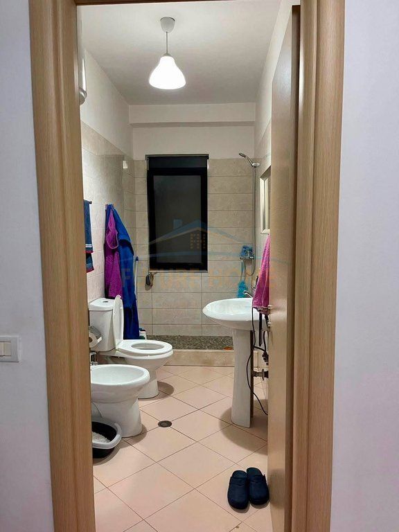 Shitet, Apartament 1+1, Unaza e Re. UNA71233