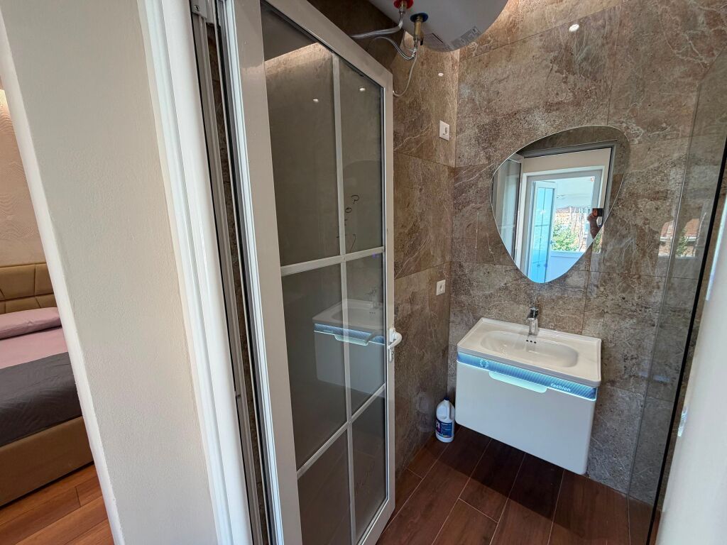 Studio apartment for sale at Pazari i Ri!