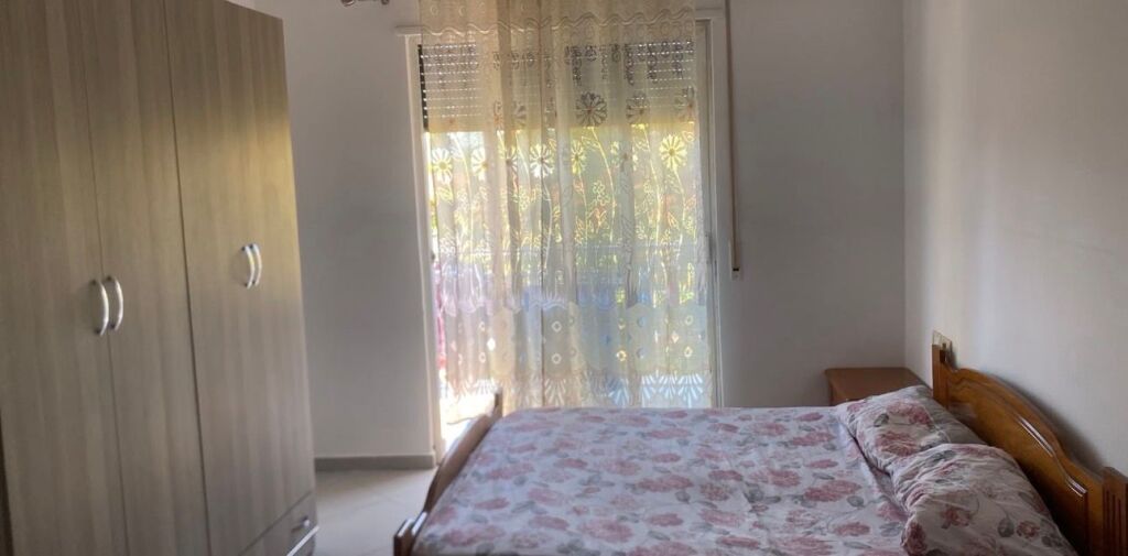 Apartament me qera 1+1 Qsut
