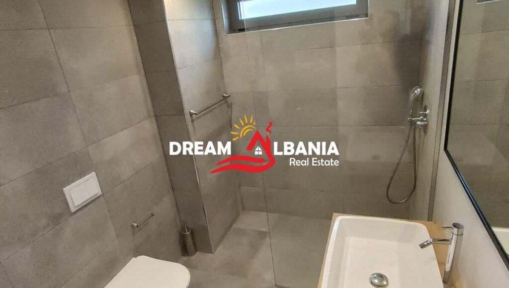 Jepet me Qera Vile ne Mjull Bathore, ne afersi te Tegut ne Tirane (ID 4251467)