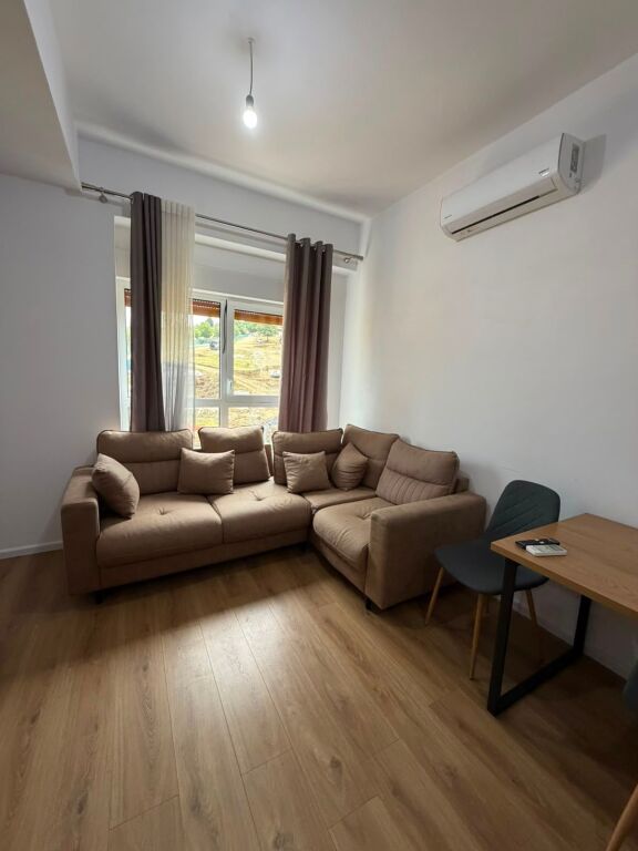 Affitto | Apartament 1 + 1 | Ali Demi | 400 €/mese