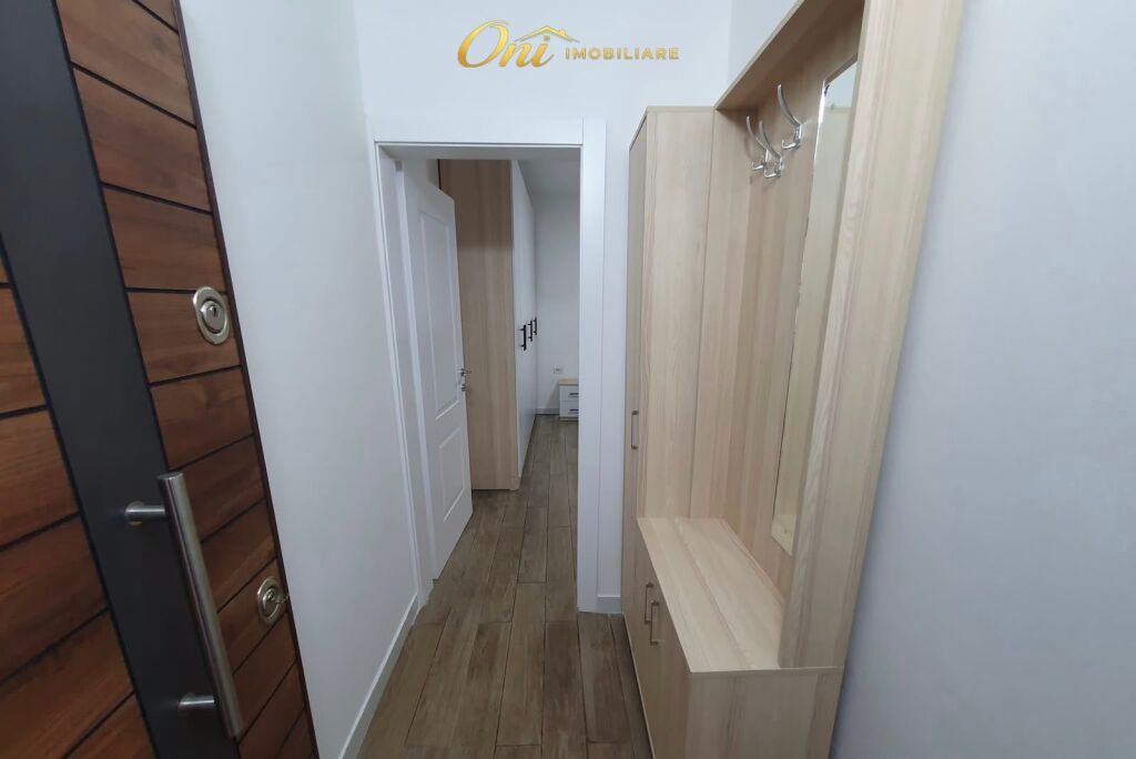 JEPET GARSONIERE ME QERA, AMBASADA KINEZE