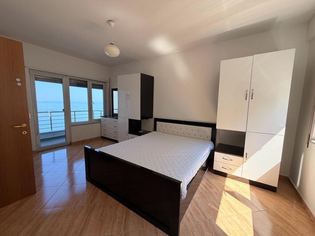 Apartament 3+1+2 me Qira – Currila, Durrës