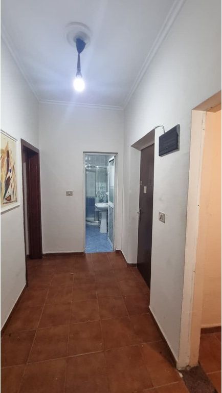Shitet, Apartament 3+1+2+Depo, Rruga e Kavajës, Tirane