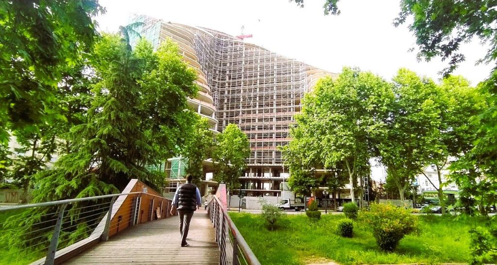 🏡 SHITET APARTAMENT 1+1 – EKSPOZITA BUILDING ✨