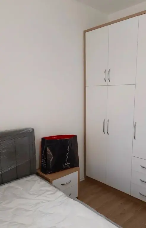Affitto | Apartament 1 + 1 | Yzberisht | 500 €/mese