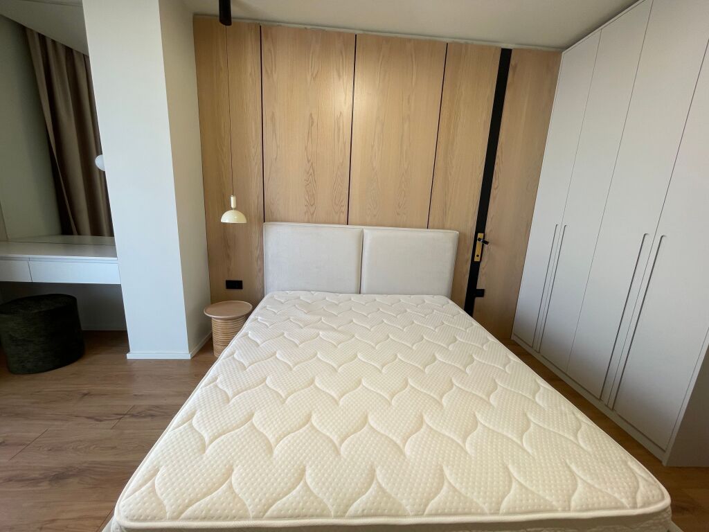 Affittiamo appartamento moderno 1+1 alla Residenza Golden Tower, Via Mine Peza!