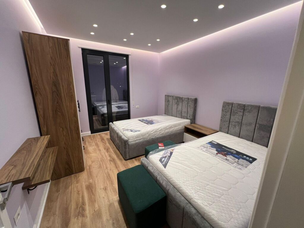 Appartamento in affitto 3+1+2 + 1 posto auto – Residenza Erli, Porcelan !