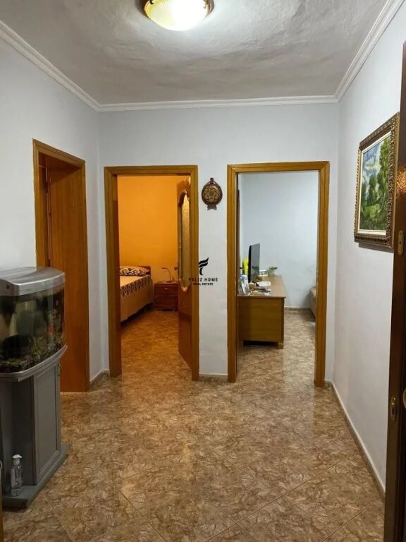 APPARTAMENTO IN AFFITTO 2+1 VIA ELBASANI 60.000 LEKE FH-81699