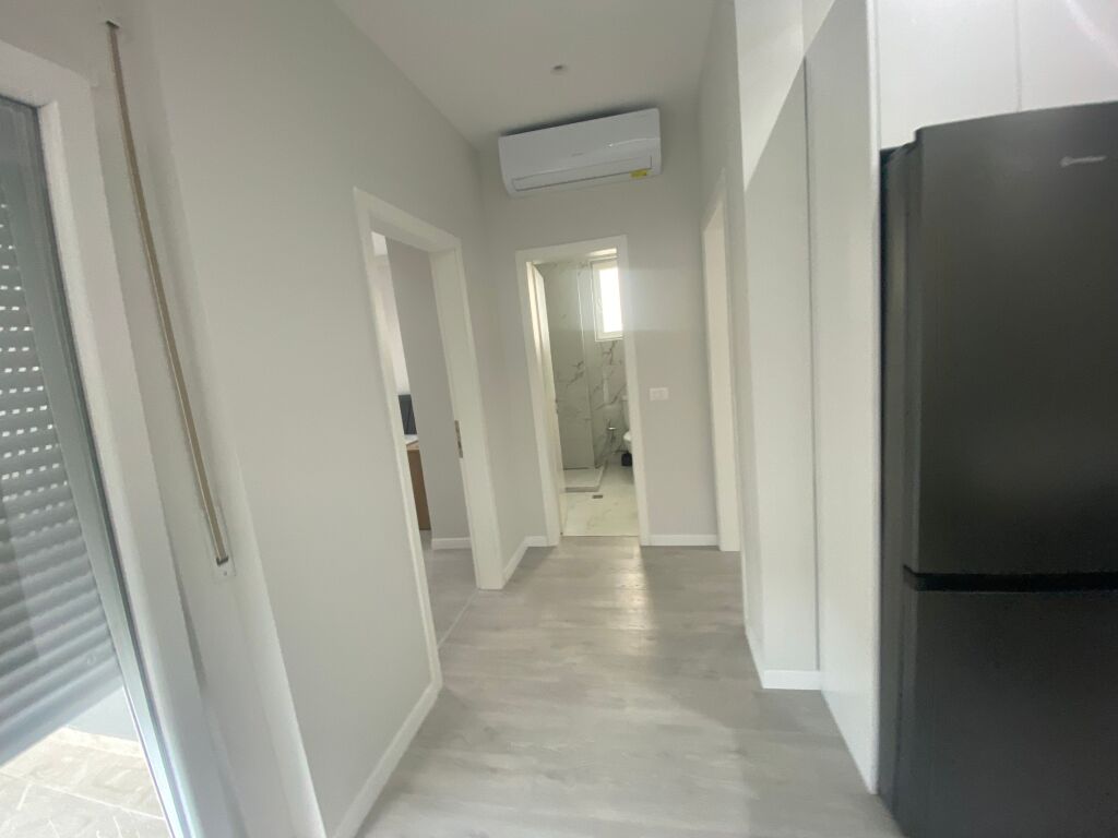 Apartment 2+1 + parking space for rent Kodra e Priftit