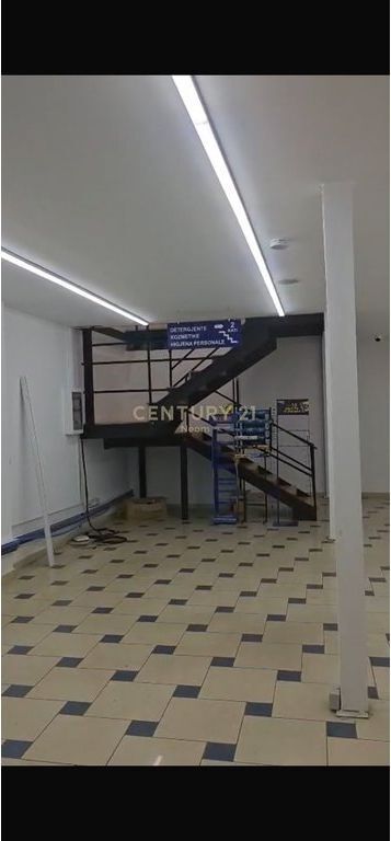 🏢 Duplex Commercial Space for Rent | Myslym Shyr, Tirana