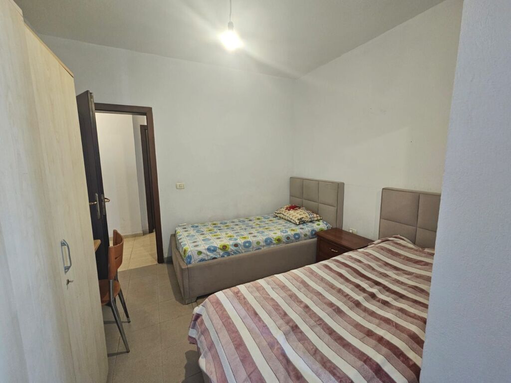 Apartment 2+1 for rent on Elbasan street!
