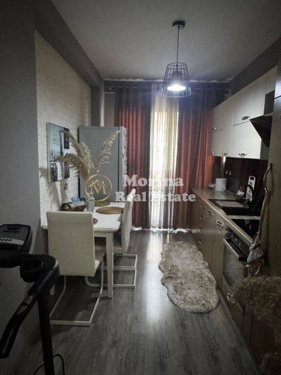 Qera Apartament, 1+1, “Yzberisht” 400 Euro/Muaj