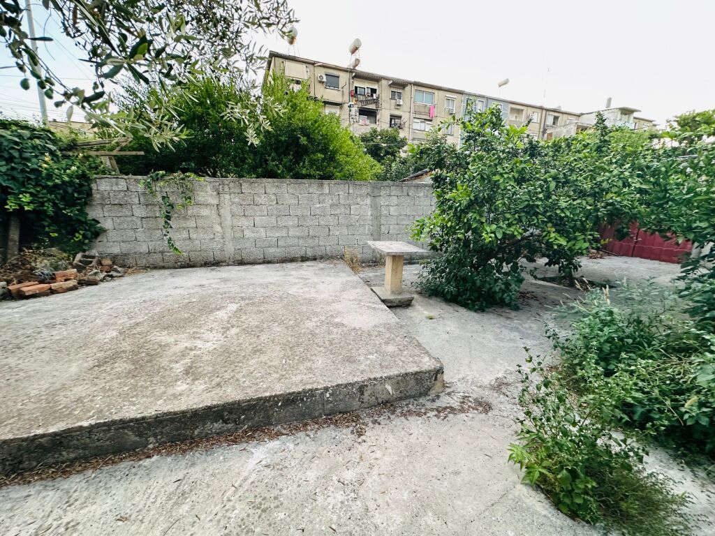 Affittasi Appartamento 1+1+1 Veranda