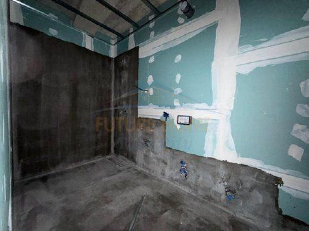 For sale, Apartment 1+1, Golden Gate Complex, Tirana.