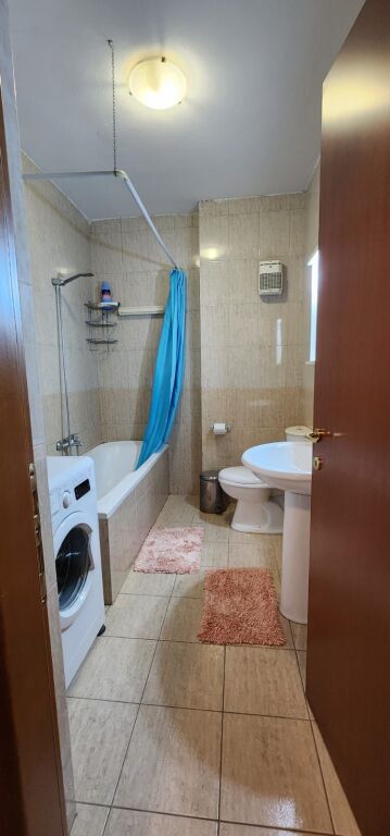 Apartament 1+1 per shitje prane Air Albania