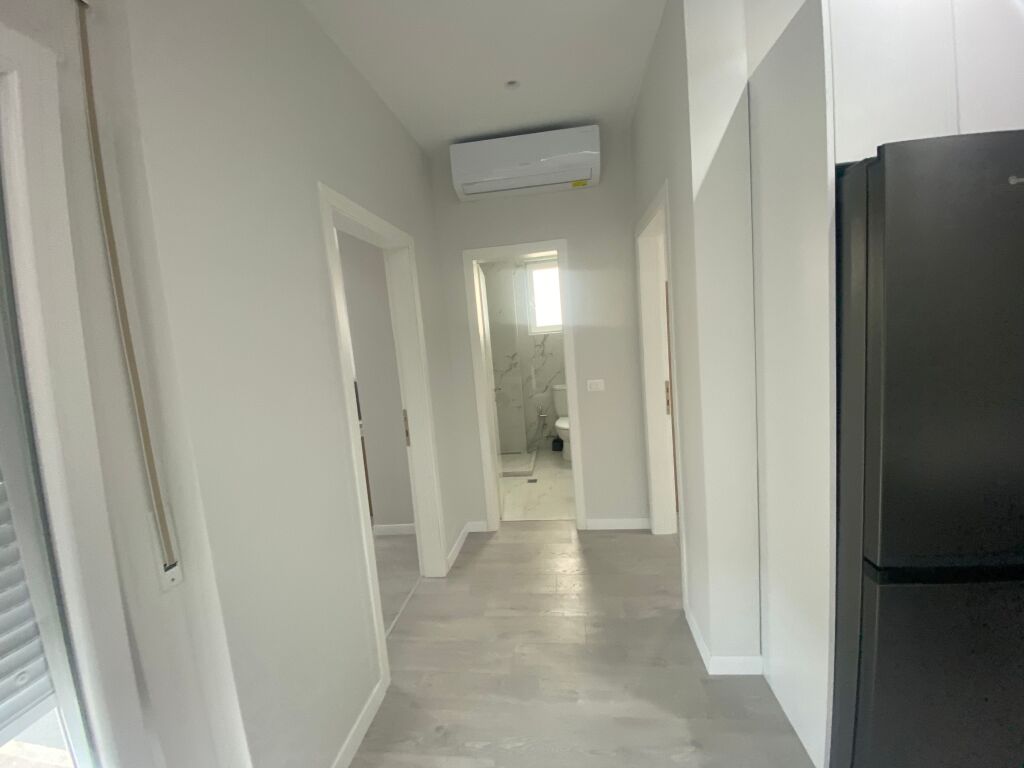 Apartment 2+1 + parking space for rent Kodra e Priftit