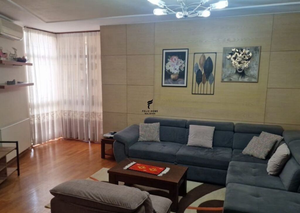APARTAMENT ME QERA 2+1 RRUGA FORTUZI 90.000 LEKE FH-81630