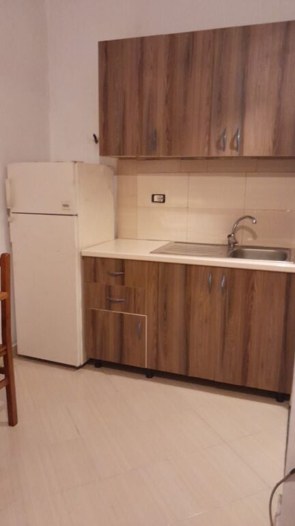 Apartment 1+1. 27000 leke. New Boulevard