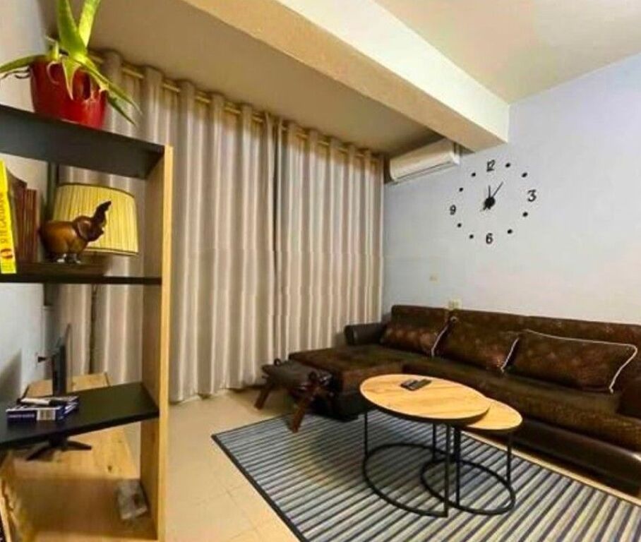 Appartamento 1+1+ cucina separata al Viale Zogu i Pare!