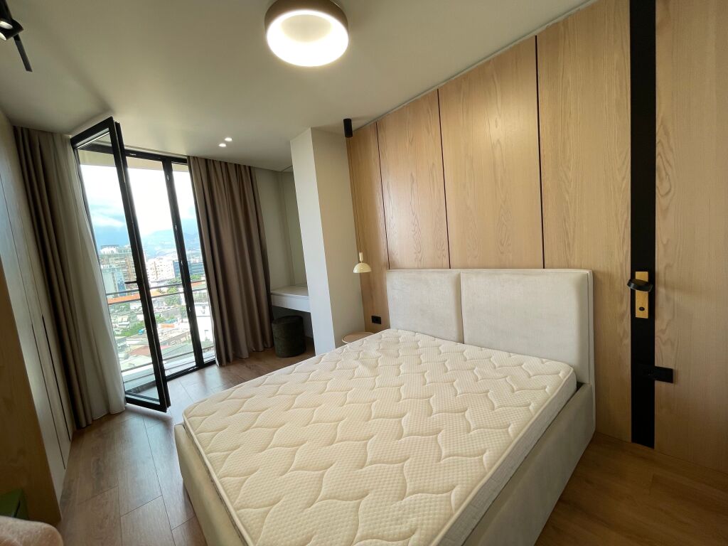 Affittiamo appartamento moderno 1+1 alla Residenza Golden Tower, Via Mine Peza!