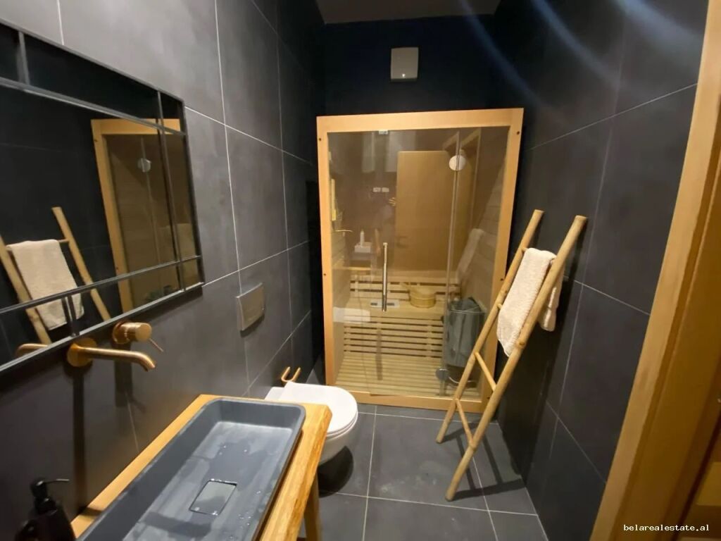 Aparament Me Qera Tripleks 2+1 Tek Kodra E Diellit 2 (ID B2201976) Tirane
