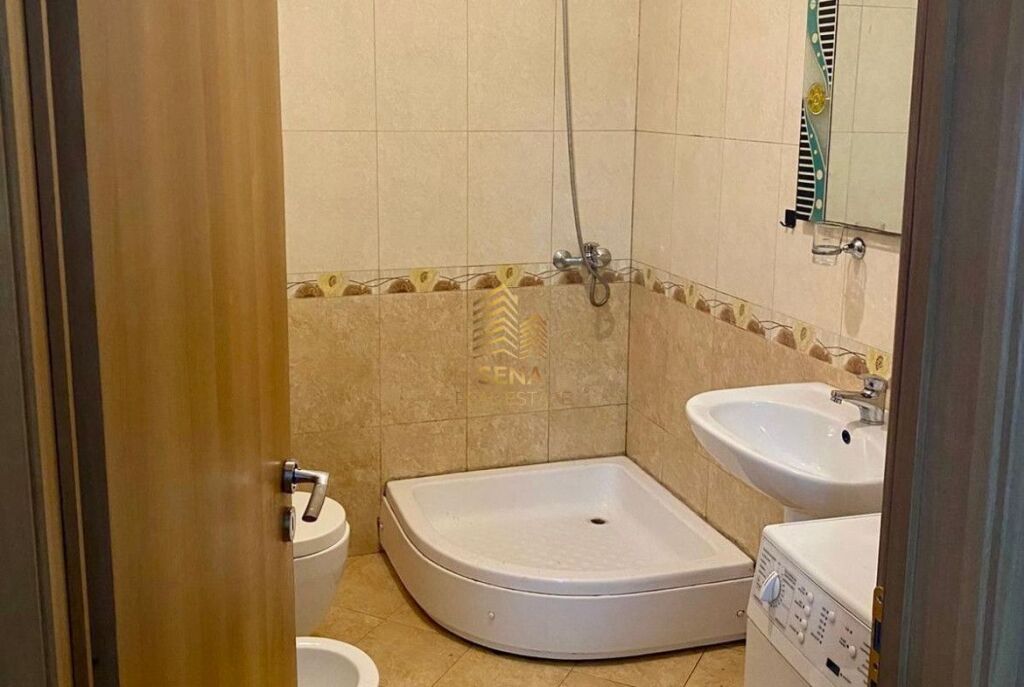 Qira, Apartament 1+1+blk, Xhamllik, 50.000 Leke/muaj