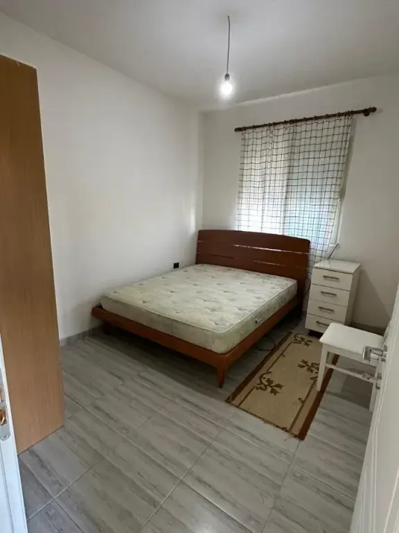 Affitto | Shtëpi private 1 + 1 | Vilat Gjermane | 270 €/mese