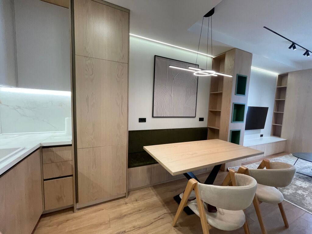 Affittiamo appartamento moderno 1+1 alla Residenza Golden Tower, Via Mine Peza!
