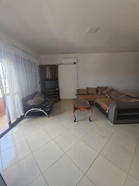 Jepet me Qira Apartament 2+1 – Zona e Galaktikut, Durrës