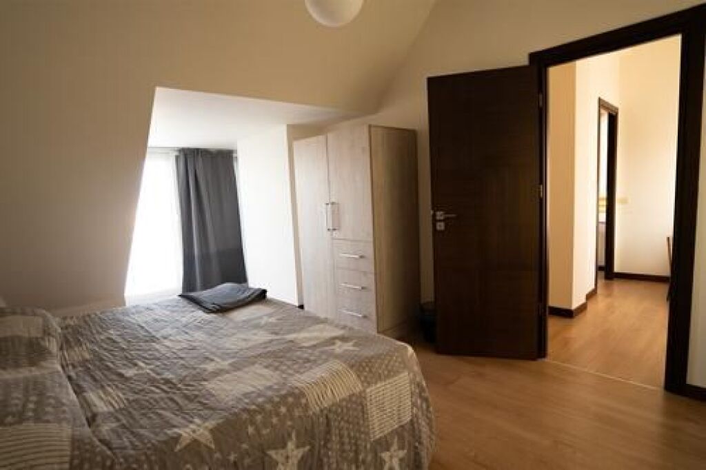 Affittasi Duplex 4+1+Parcheggio presso la Residenza "Kodra e Diellit"