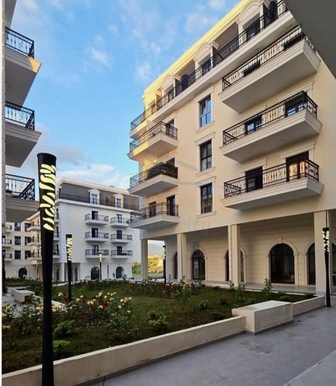 Modern 1+1 Apartment for Sale at "Porta Tirana e Re" (Sauk) ✨